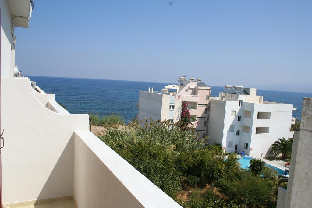 Lovely Holidays Hotel Hersónissos Extérieur photo